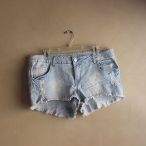 Refuge shorts